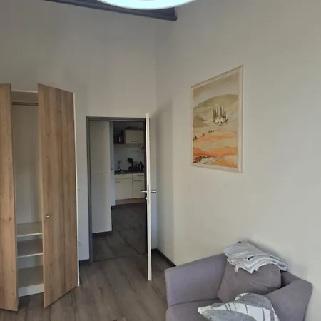 Quiet With Sbahn Connection Apartament
